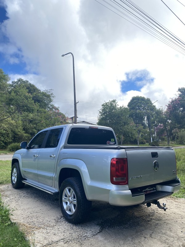 AMAROK 2.0 TRENDLINE 4X4 CD 16V TURBO INTERCOOLER DIESEL 4P MANUAL - 2014 - CAXIAS DO SUL