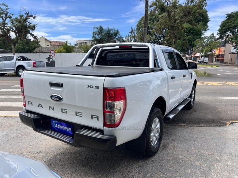 RANGER 2.5 XLS 4X2 CD 16V FLEX 4P MANUAL - 2015 - VENâNCIO AIRES