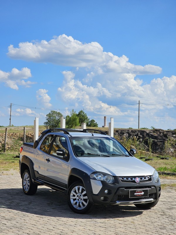 STRADA 1.8 MPI ADVENTURE CD 16V FLEX 3P MANUAL - 2015 - ANTôNIO PRADO