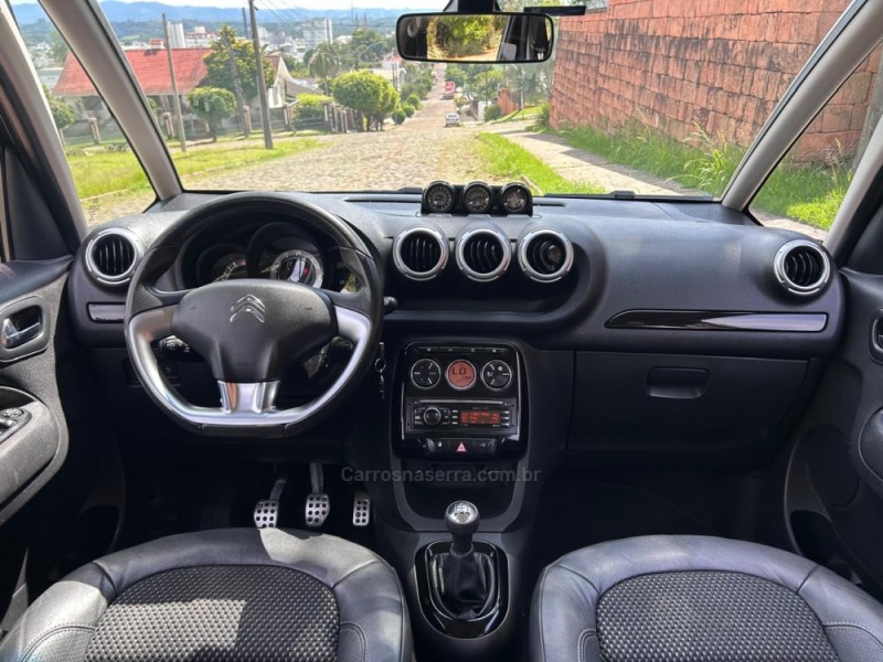 AIRCROSS 1.6 EXCLUSIVE 16V FLEX 4P MANUAL - 2014 - VENâNCIO AIRES