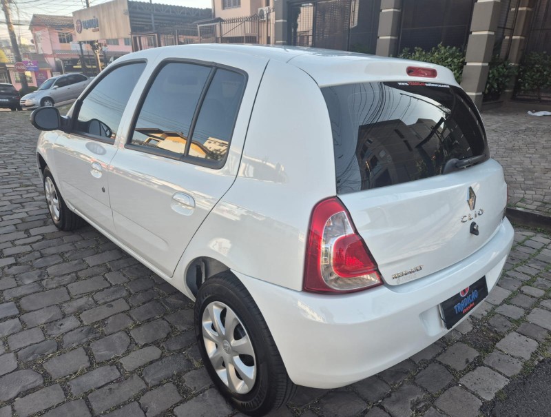 CLIO 1.0 EXPRESSION 16V FLEX 4P MANUAL - 2016 - CAXIAS DO SUL