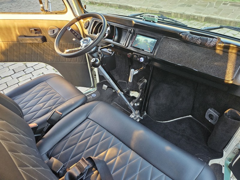 KOMBI 1.4 MI STD 8V FLEX 3P MANUAL - 2009 - CAXIAS DO SUL