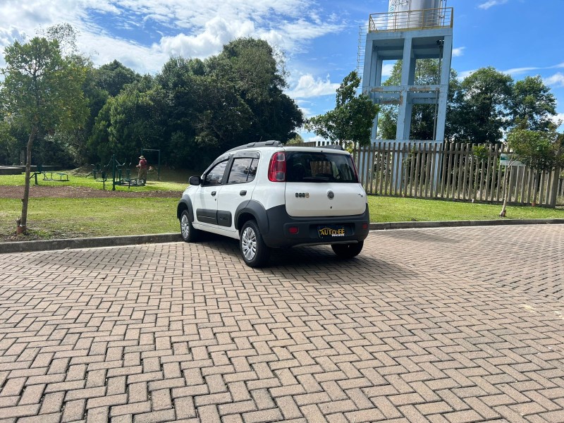 UNO 1.4 WAY 8V FLEX 4P MANUAL - 2012 - CANELA