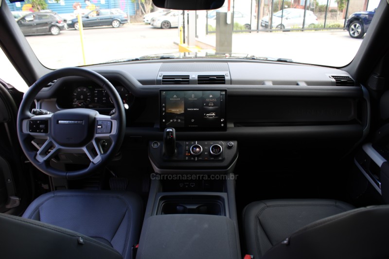 DEFENDER 3.0 D300 TURBO DIESEL MHEV 90 HSE AWD 4P AUTOMÁTICO - 2023 - CAXIAS DO SUL