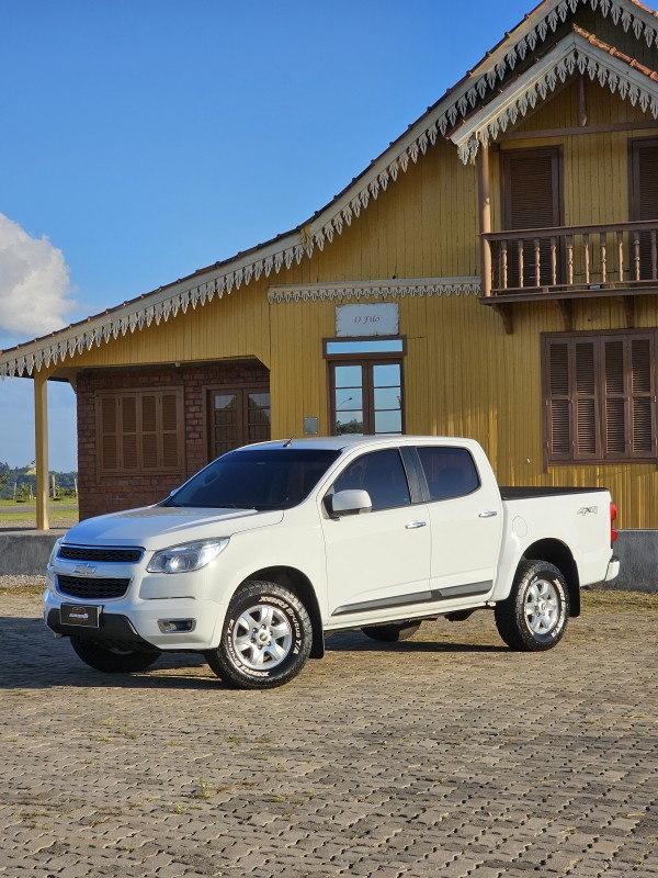 S10 2.8 LT 4X4 CD 16V TURBO DIESEL 4P AUTOMÁTICO - 2013 - ANTôNIO PRADO