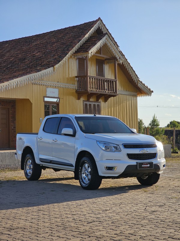 S10 2.8 LT 4X4 CD 16V TURBO DIESEL 4P AUTOMÁTICO - 2013 - ANTôNIO PRADO