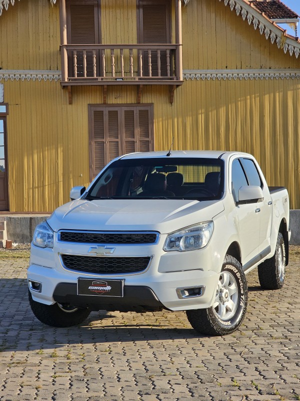 S10 2.8 LT 4X4 CD 16V TURBO DIESEL 4P AUTOMÁTICO - 2013 - ANTôNIO PRADO