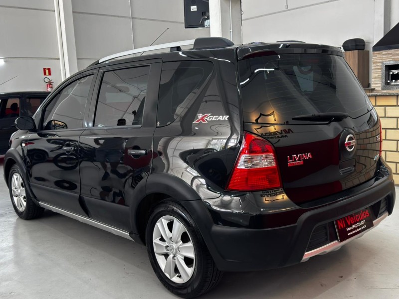 LIVINA 1.8 SL X-GEAR 16V FLEX 4P AUTOMÁTICO - 2013 - CAXIAS DO SUL