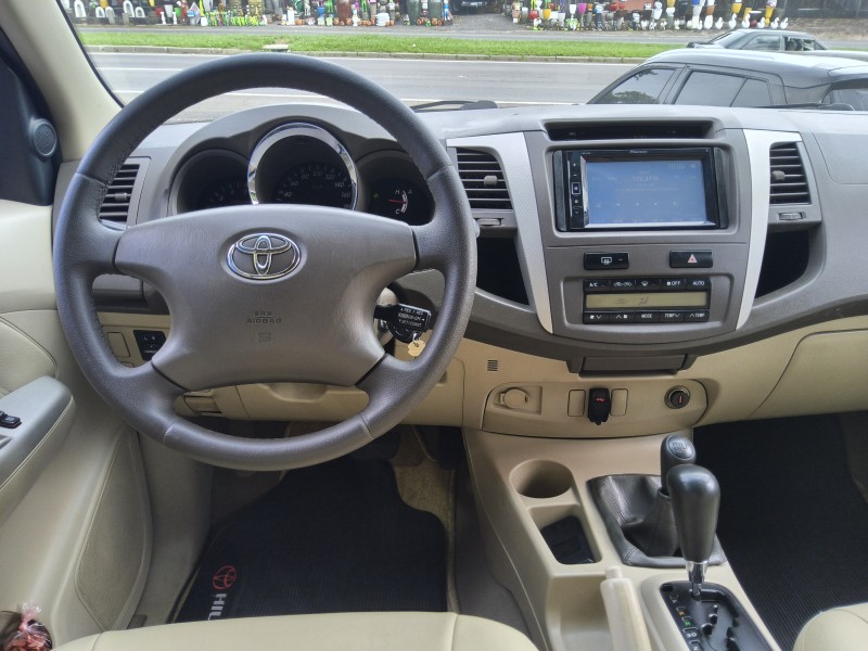 HILUX SW4 3.0 SRV 4X4 16V TURBO INTERCOOLER DIESEL 4P AUTOMÁTICO - 2008 - SãO SEBASTIãO DO CAí