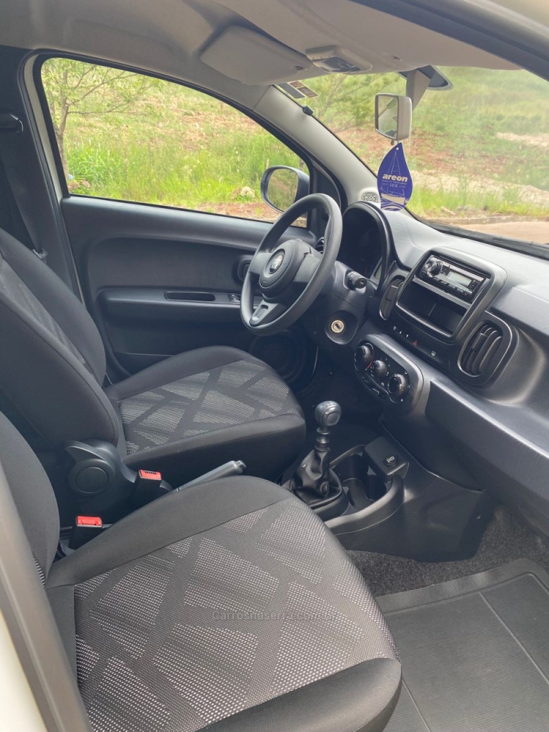 MOBI 1.0 8V EVO FLEX LIKE. MANUAL - 2022 - SANANDUVA