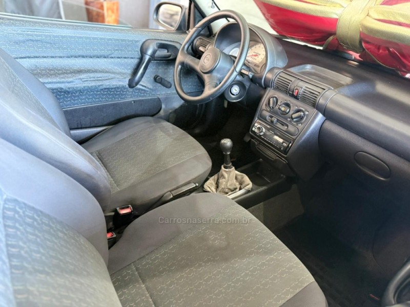 CORSA 1.0 MPF WIND 8V GASOLINA 2P MANUAL - 2001 - CAMPO BOM