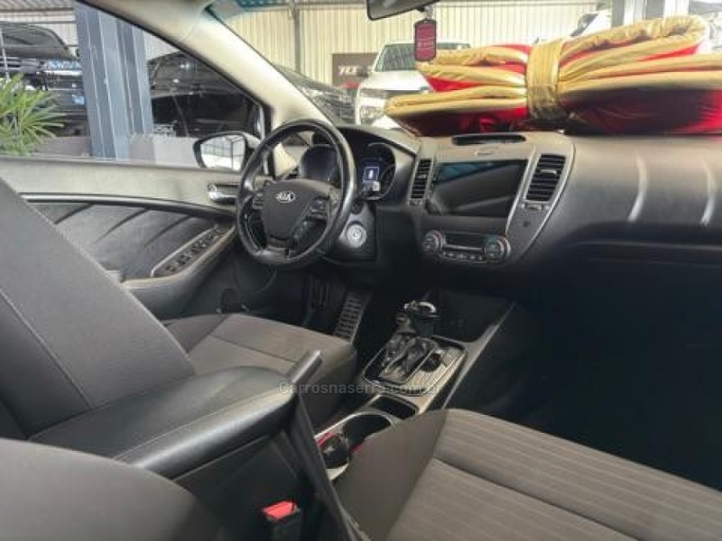 CERATO 1.6 16V SX4 FLEX 4P AUTOMÁTICO - 2019 - CAMPO BOM