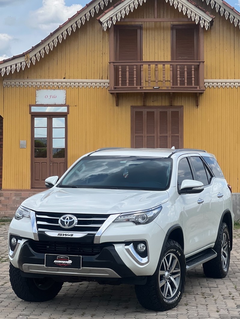 hilux sw4 2.8 srx 4x4 16v turbo intercooler diesel 4p automatico 2017 antonio prado