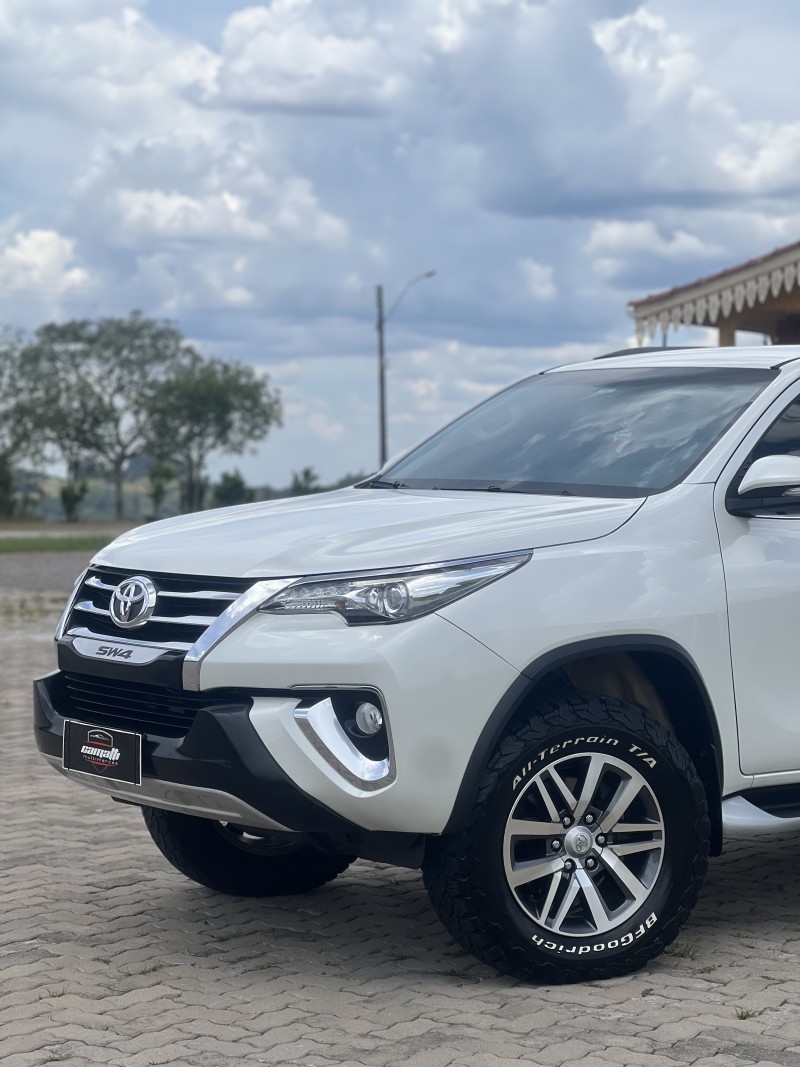 HILUX SW4 2.8 SRX 4X4 16V TURBO INTERCOOLER DIESEL 4P AUTOMÁTICO - 2017 - ANTôNIO PRADO