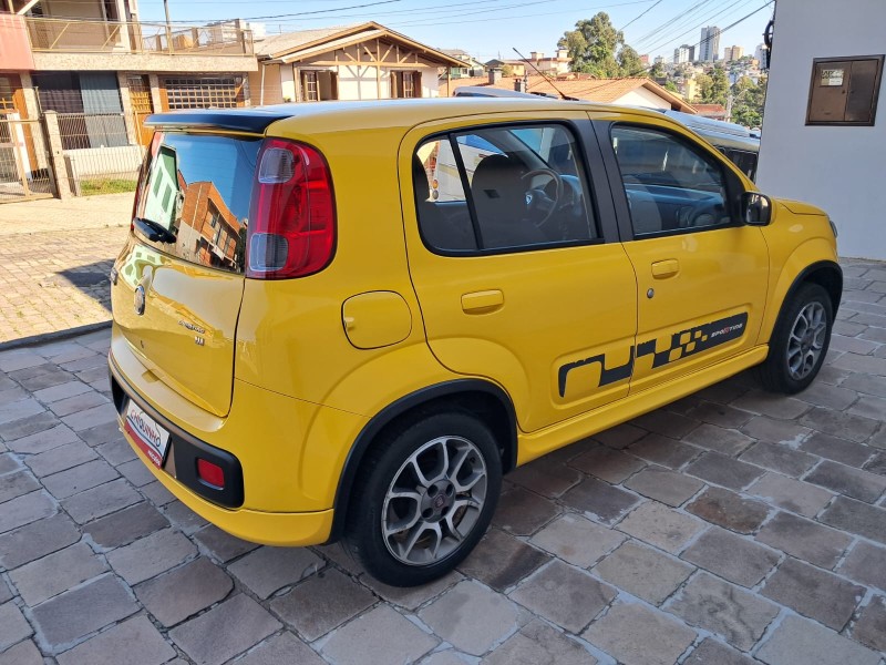 UNO 1.4 SPORTING 8V FLEX 4P MANUAL - 2012 - CAXIAS DO SUL
