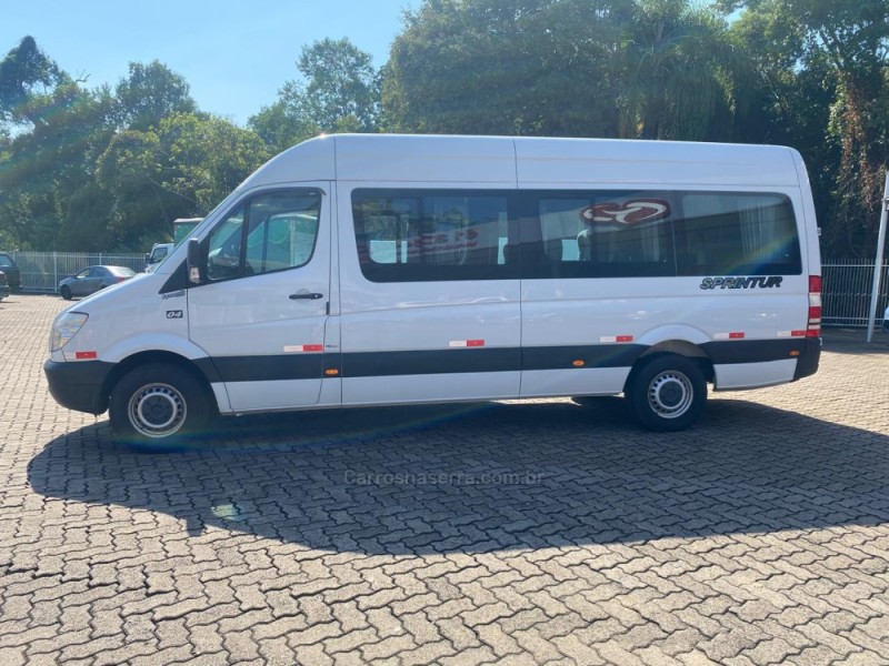 SPRINTER 2.1 FURGÃO 415 CDI TETO ALTO DIESEL 3P MANUAL - 2014 - LAJEADO