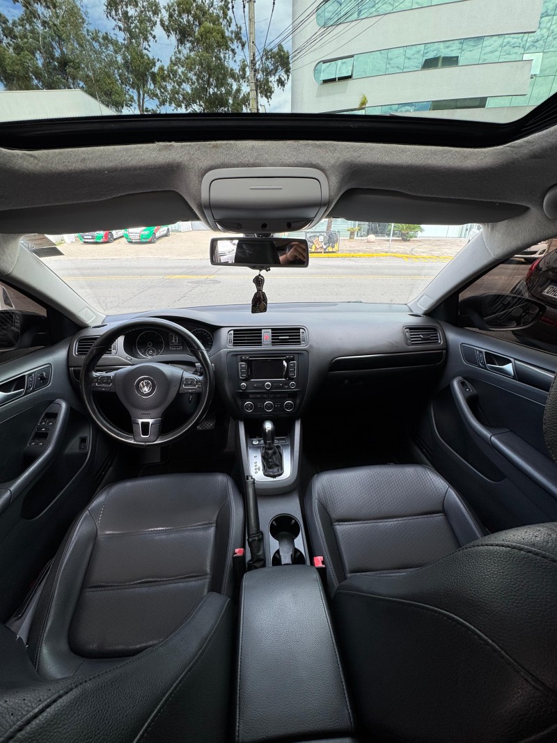 JETTA 2.0 COMFORTLINE FLEX 4P TIPTRONIC - 2014 - CAXIAS DO SUL