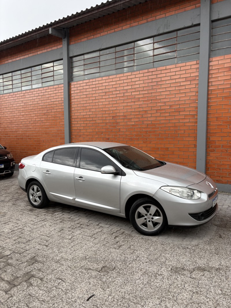 FLUENCE 2.0 DYNAMIQUE 16V FLEX 4P AUTOMÁTICO - 2012 - CAXIAS DO SUL