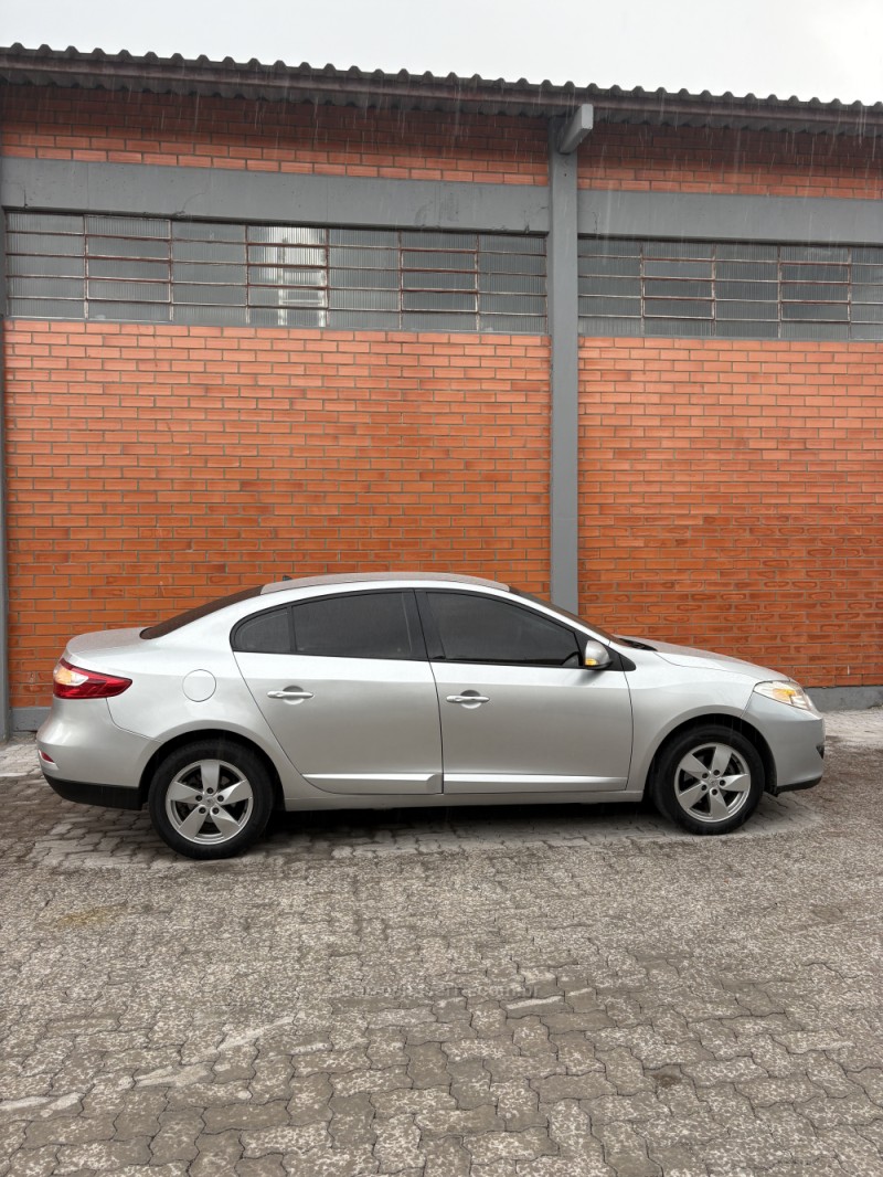 FLUENCE 2.0 DYNAMIQUE 16V FLEX 4P AUTOMÁTICO - 2012 - CAXIAS DO SUL