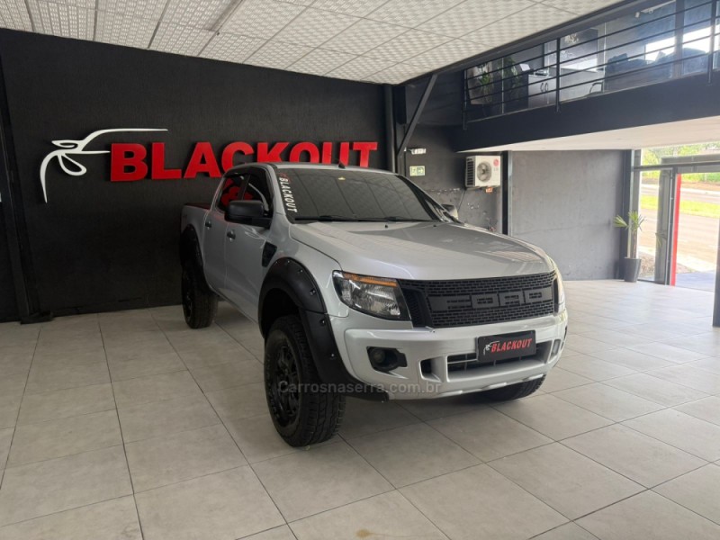 RANGER 3.2 XLS 4X4 CD 20V DIESEL 4P MANUAL - 2015 - CAMPO BOM
