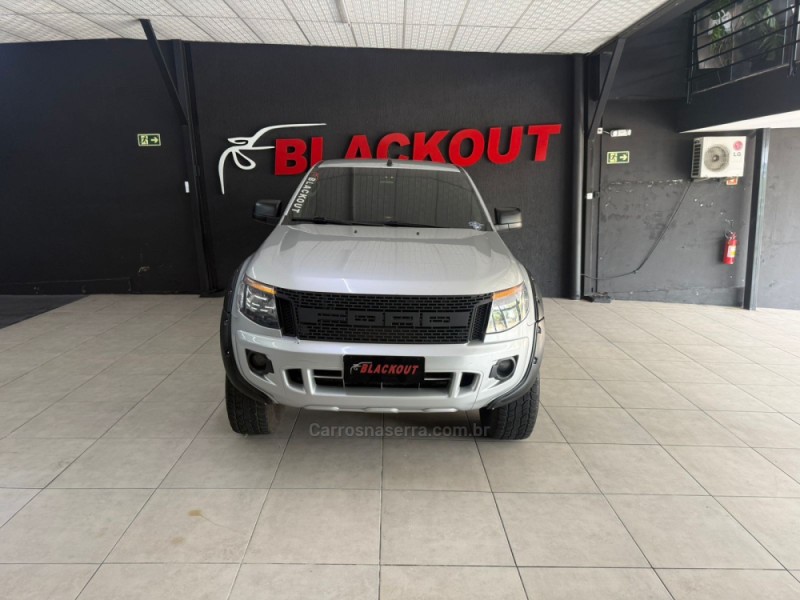 RANGER 3.2 XLS 4X4 CD 20V DIESEL 4P MANUAL - 2015 - CAMPO BOM