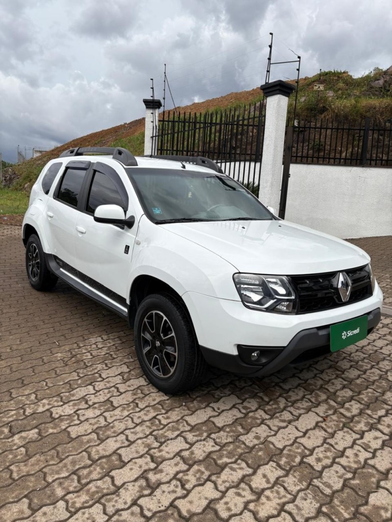 DUSTER 1.6 DAKAR 4X2 16V FLEX 4P MANUAL - 2016 - CAXIAS DO SUL