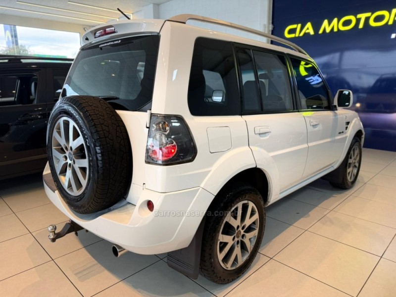 PAJERO TR4 2.0 4X4 16V 140CV FLEX 4P AUTOMÁTICO - 2014 - SãO LEOPOLDO