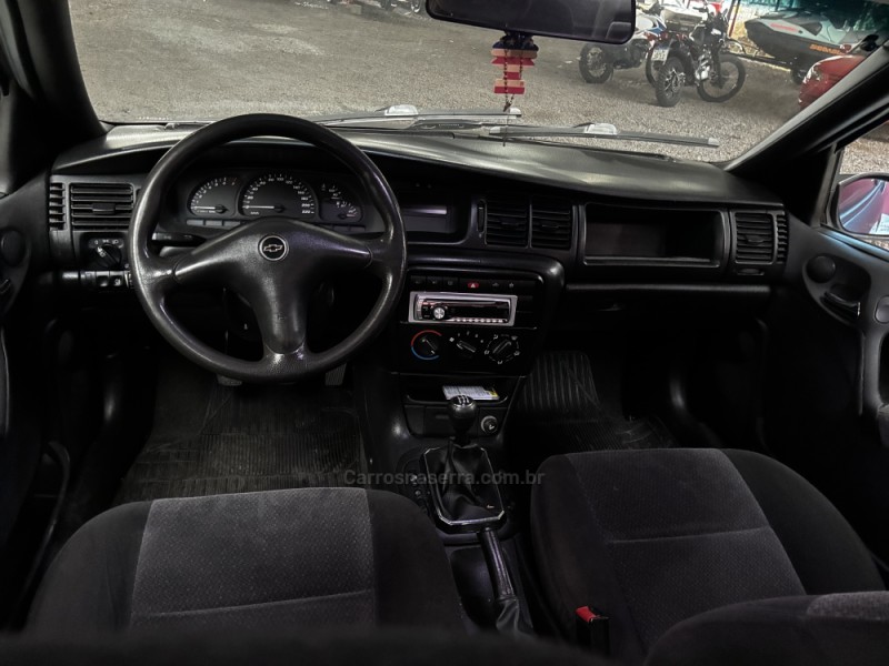 VECTRA 2.2 MPFI GL 8V GASOLINA 4P MANUAL - 2000 - CAXIAS DO SUL