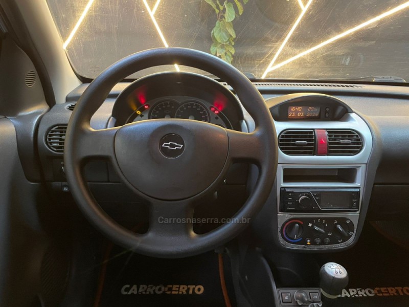 CORSA 1.4 MPFI PREMIUM SEDAN 8V FLEX 4P MANUAL - 2009 - NOVO HAMBURGO
