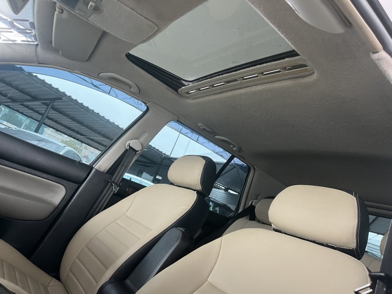 GOLF 1.6 MI SPORTLINE 8V FLEX 4P MANUAL - 2008 - CAXIAS DO SUL