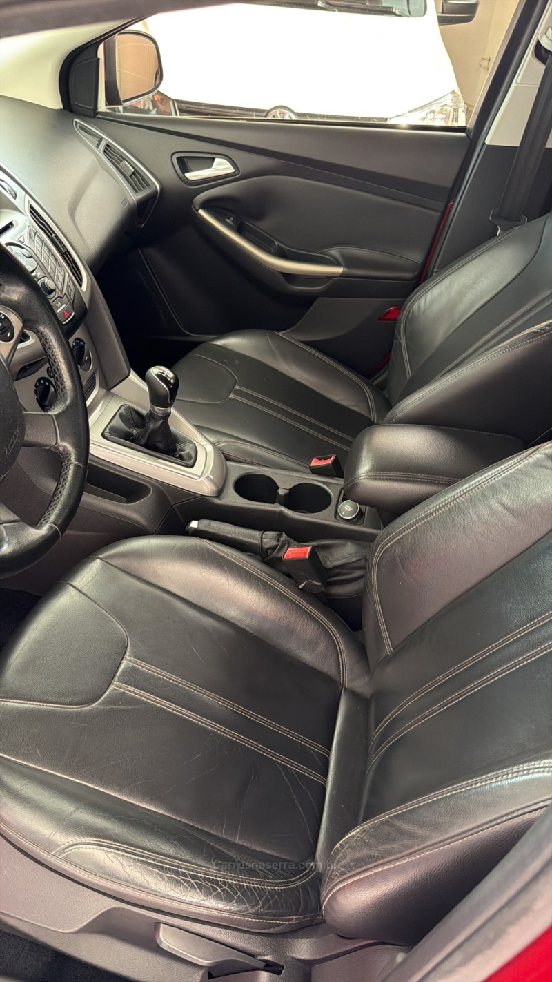 FOCUS 1.6 SE 16V FLEX 4P MANUAL - 2014 - CAXIAS DO SUL
