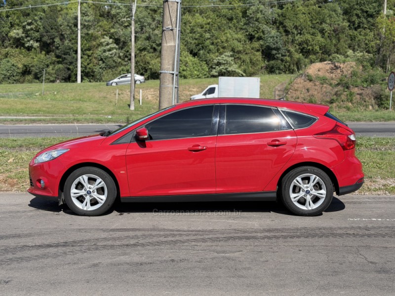 FOCUS 1.6 SE 16V FLEX 4P MANUAL - 2014 - CAXIAS DO SUL