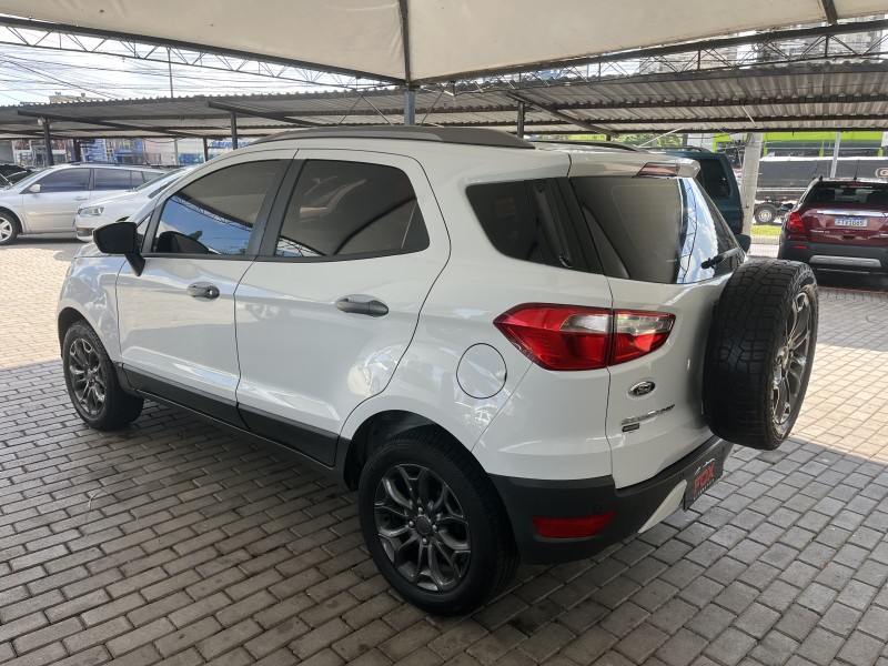 ECOSPORT 1.6 FREESTYLE 16V FLEX 4P MANUAL - 2014 - CAXIAS DO SUL