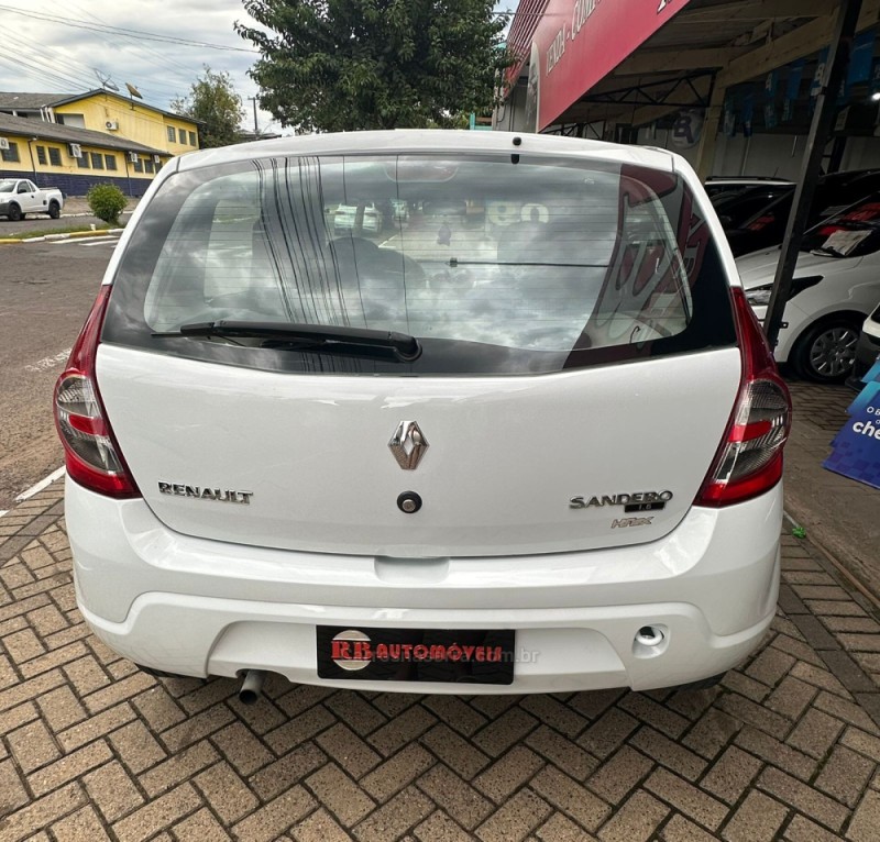 SANDERO 1.6 EXPRESSION 8V FLEX 4P MANUAL - 2009 - PAROBé