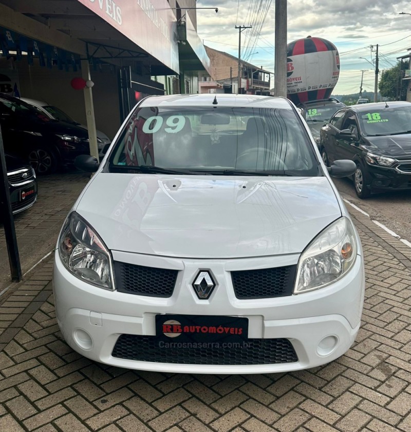 SANDERO 1.6 EXPRESSION 8V FLEX 4P MANUAL - 2009 - PAROBé