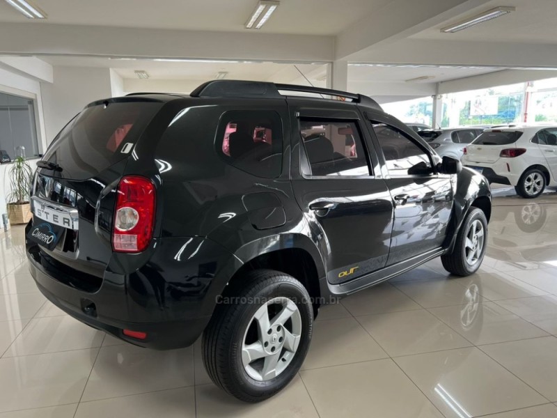 DUSTER 1.6 EXPRESSION 4X2 16V FLEX 4P MANUAL - 2015 - TAQUARA