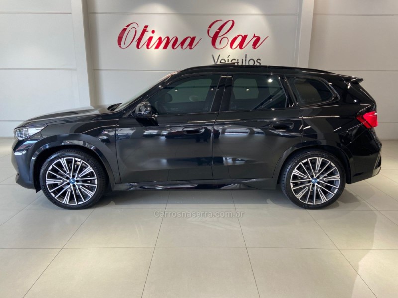 IX1 XDRIVE30 M SPORT ELÉTRICO 4P AUTOMÁTICO - 2025 - FLORES DA CUNHA