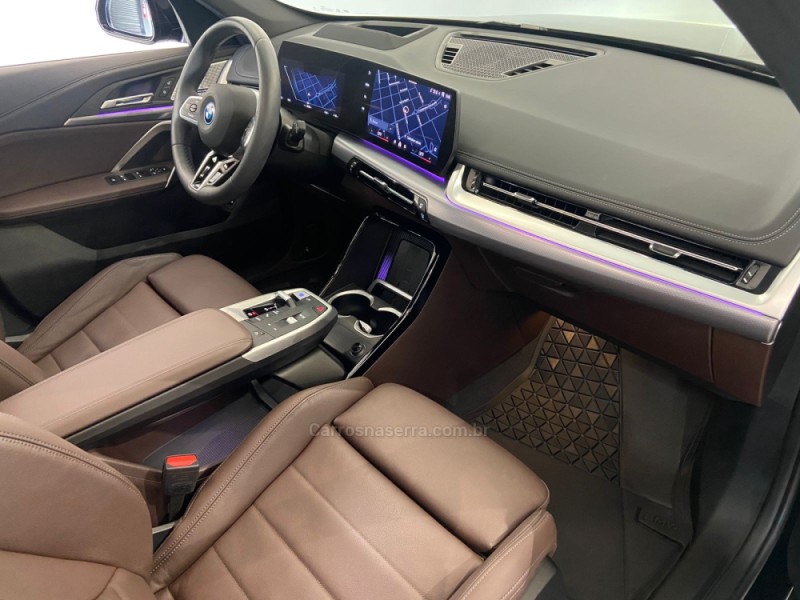 IX1 XDRIVE30 M SPORT ELÉTRICO 4P AUTOMÁTICO - 2025 - FLORES DA CUNHA
