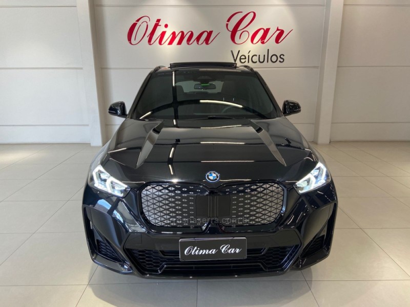 IX1 XDRIVE30 M SPORT ELÉTRICO 4P AUTOMÁTICO - 2025 - FLORES DA CUNHA