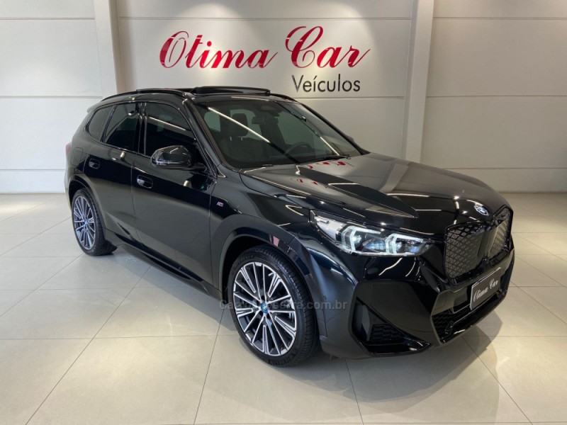IX1 XDRIVE30 M SPORT ELÉTRICO 4P AUTOMÁTICO - 2025 - FLORES DA CUNHA