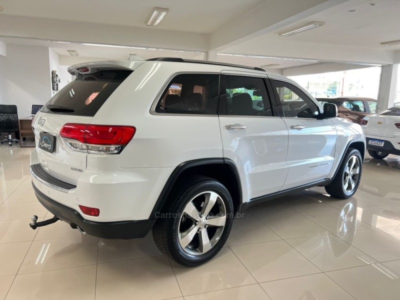 GRAND CHEROKEE 3.0 LIMITED 4X4 V6 24V TURBO DIESEL 4P AUTOMÁTICO - 2015 - TAQUARA