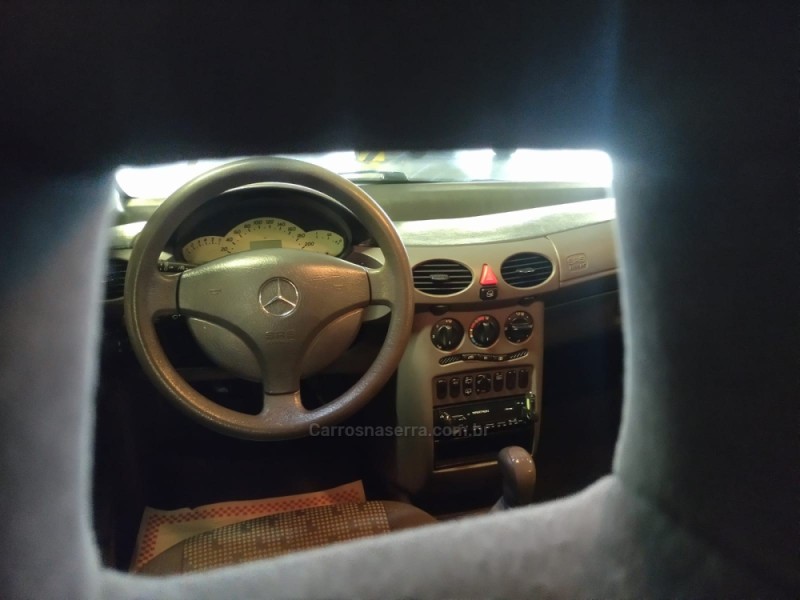 A 190 1.9 AVANTGARDE 8V GASOLINA 4P MANUAL - 2005 - CAXIAS DO SUL