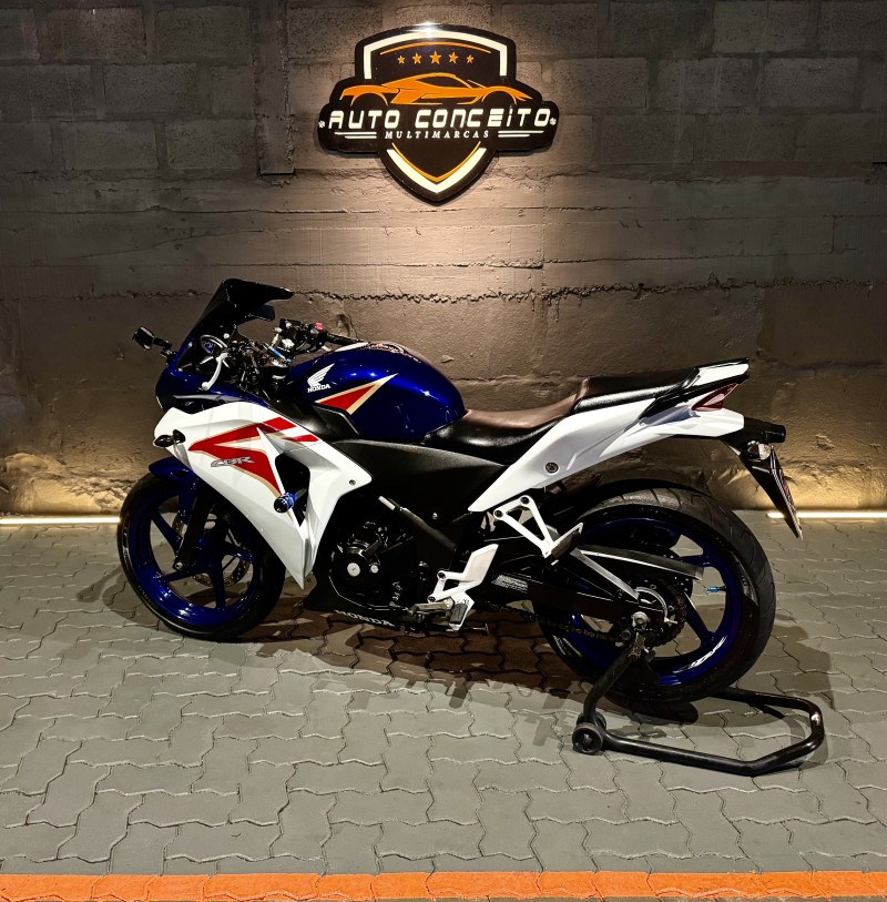 CBR 250R  - 2012 - CAXIAS DO SUL