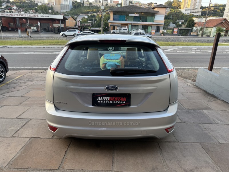 FOCUS 1.6 GLX 8V FLEX 4P MANUAL - 2011 - CAXIAS DO SUL