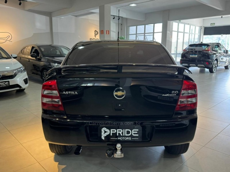 ASTRA 2.0 MPFI ADVANTAGE PLUS 8V FLEX 4P MANUAL - 2009 - CAXIAS DO SUL