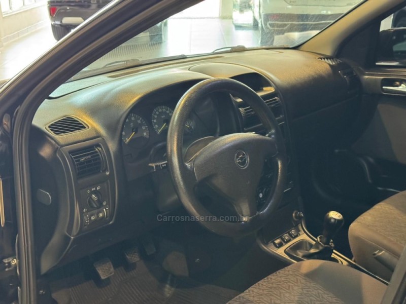 ASTRA 2.0 MPFI ADVANTAGE PLUS 8V FLEX 4P MANUAL - 2009 - CAXIAS DO SUL