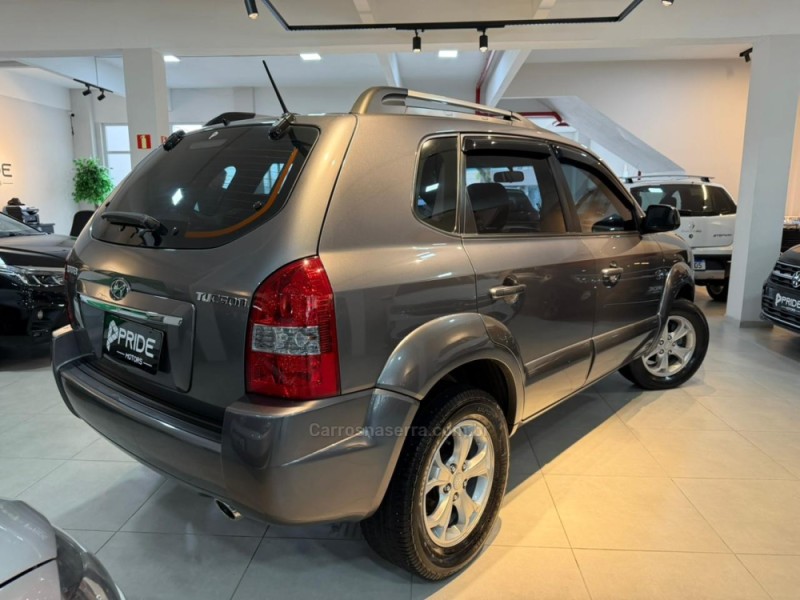 TUCSON 2.0 MPFI GLS 16V 143CV 2WD FLEX 4P AUTOMÁTICO - 2016 - CAXIAS DO SUL