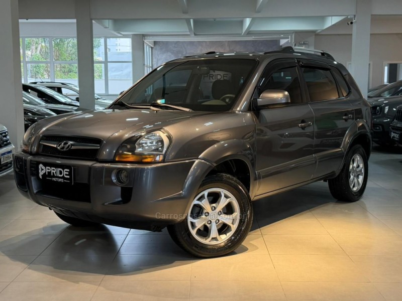 TUCSON 2.0 MPFI GLS 16V 143CV 2WD FLEX 4P AUTOMÁTICO - 2016 - CAXIAS DO SUL