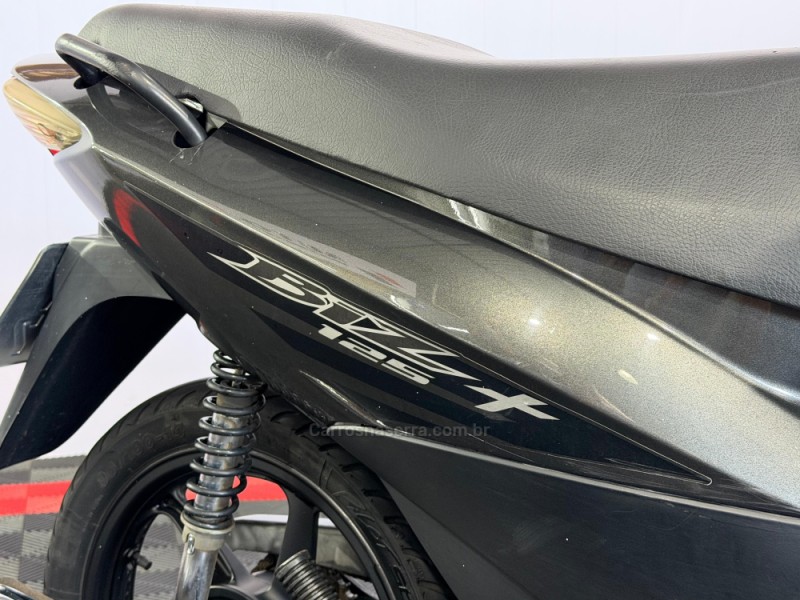 BIZ 125 + - 2008 - VACARIA