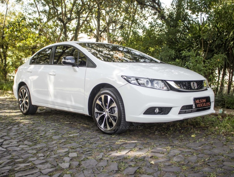 CIVIC 2.0 LXR 16V FLEX 4P AUTOMÁTICO - 2015 - NOVO HAMBURGO